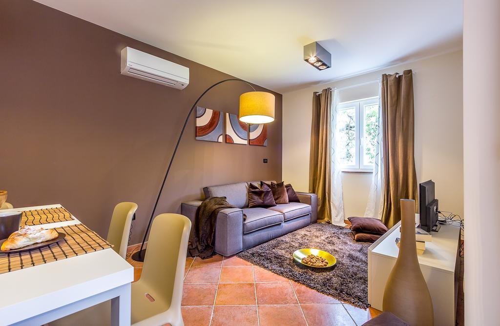 Apartments Stella روفينجسكو سيلو الغرفة الصورة