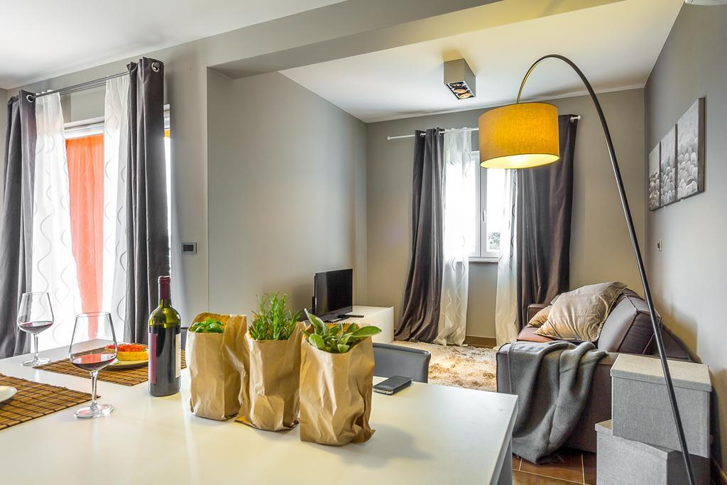 Apartments Stella روفينجسكو سيلو الغرفة الصورة