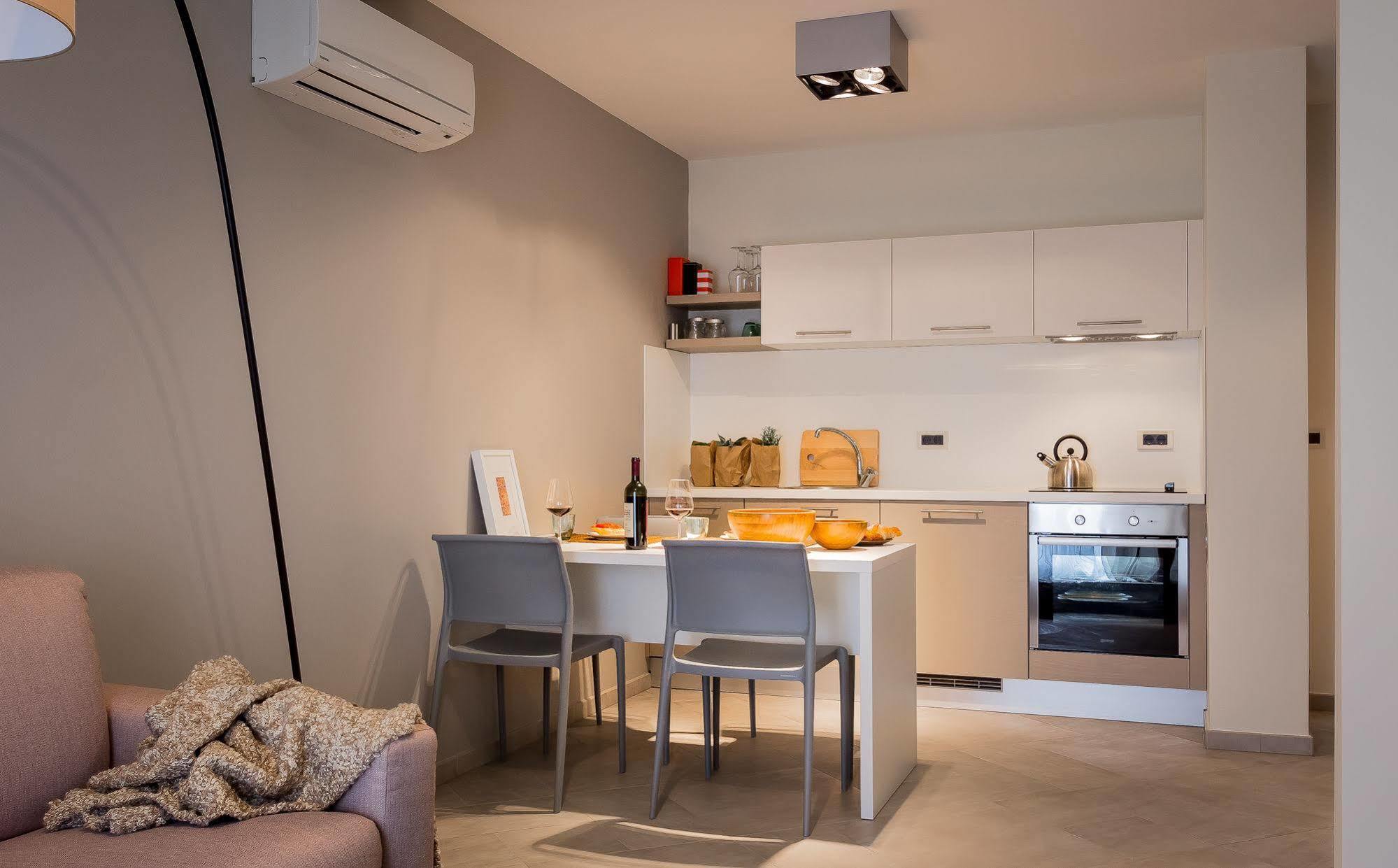 Apartments Stella روفينجسكو سيلو المظهر الخارجي الصورة