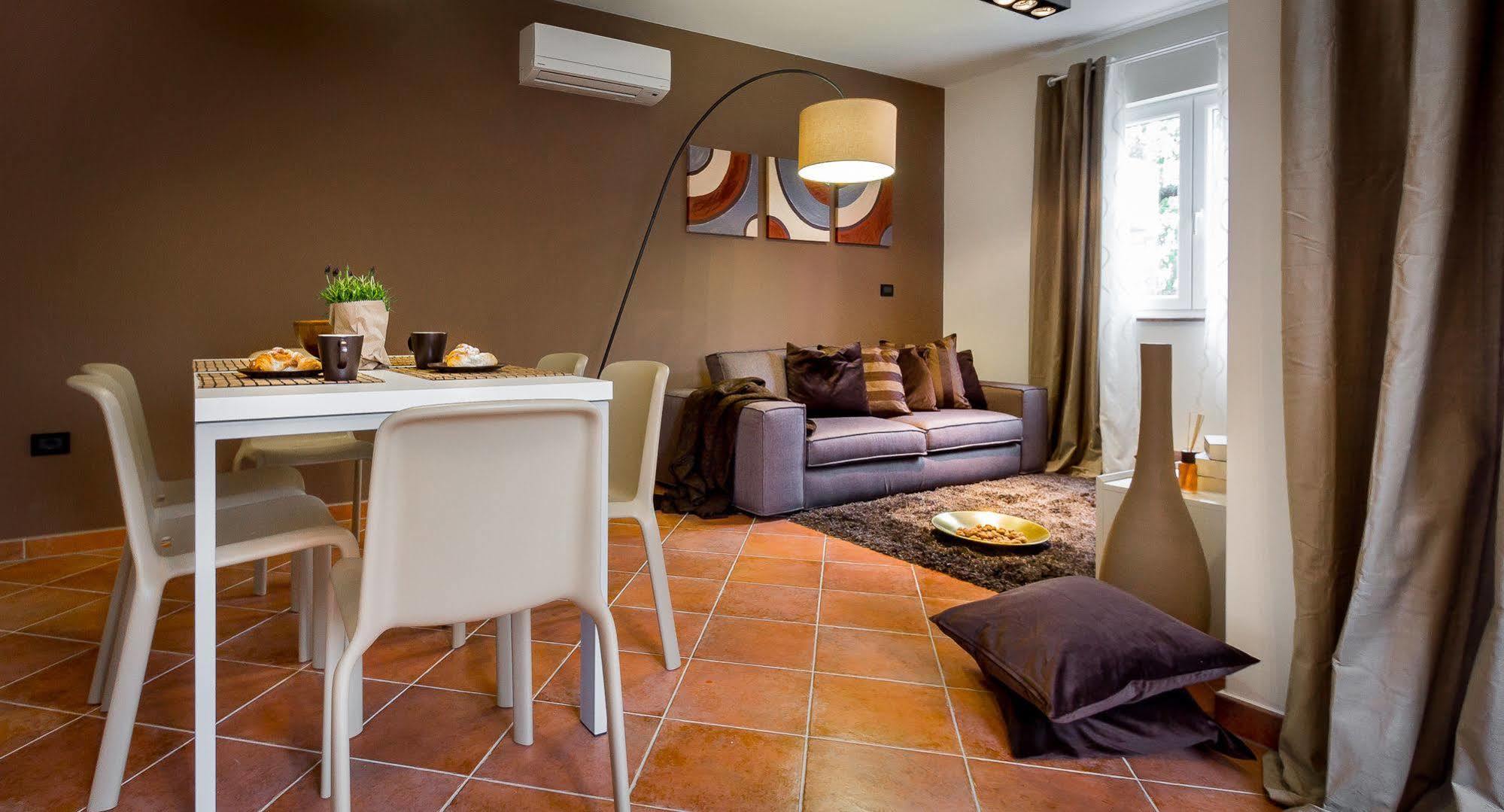 Apartments Stella روفينجسكو سيلو المظهر الخارجي الصورة