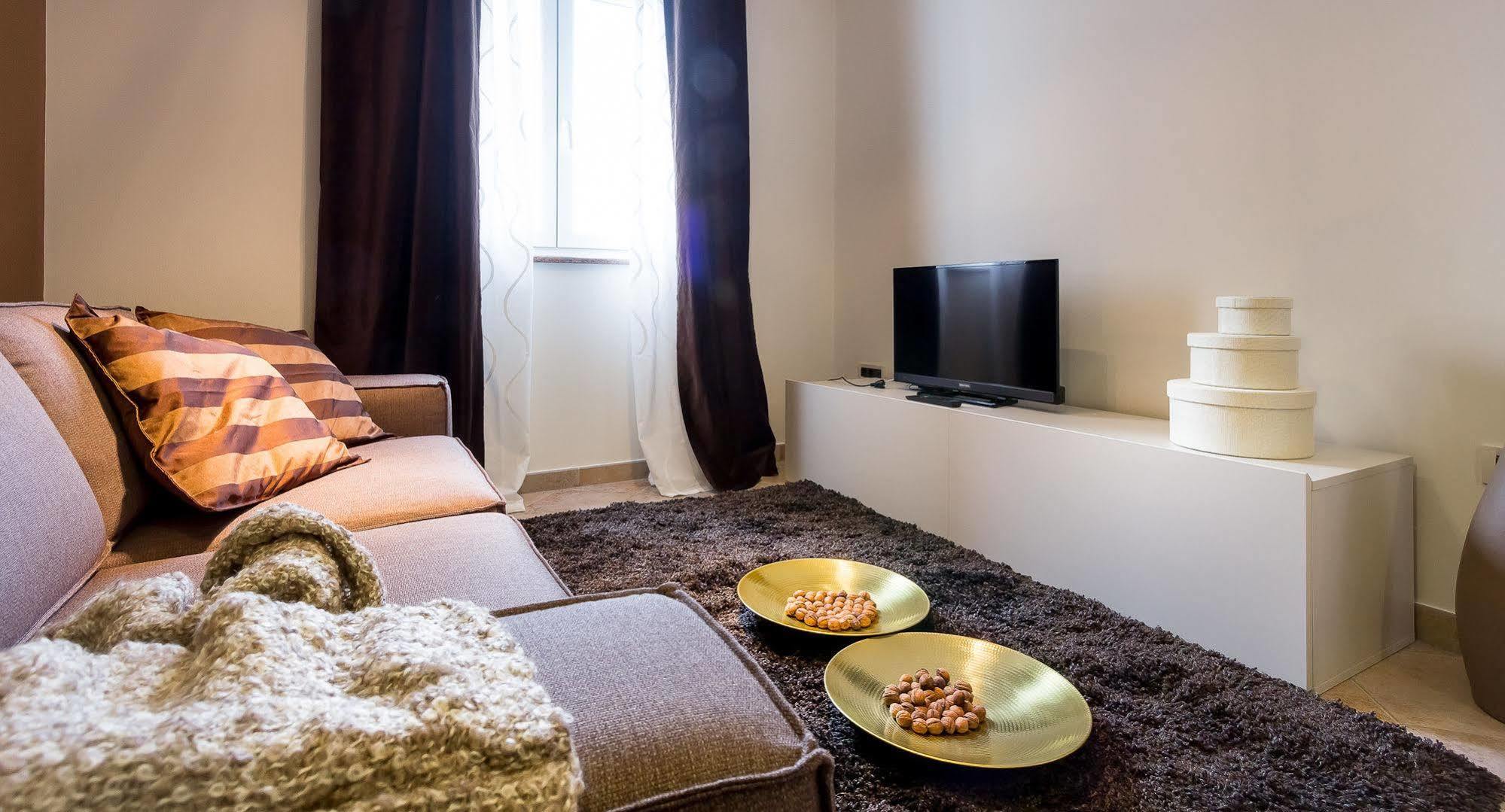 Apartments Stella روفينجسكو سيلو المظهر الخارجي الصورة